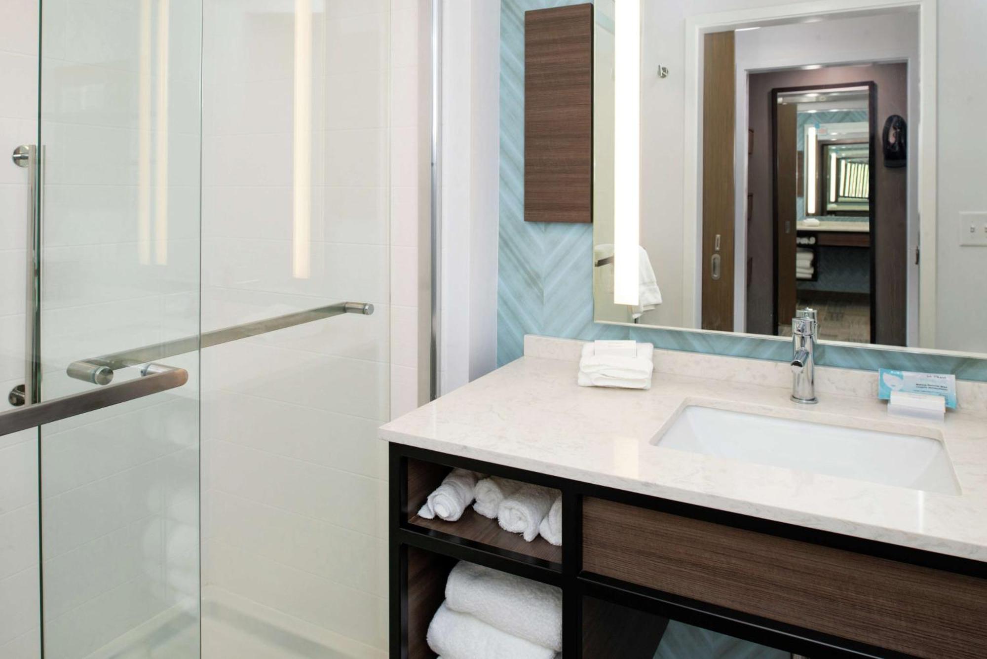 Hilton Garden Inn Gallatin Luaran gambar